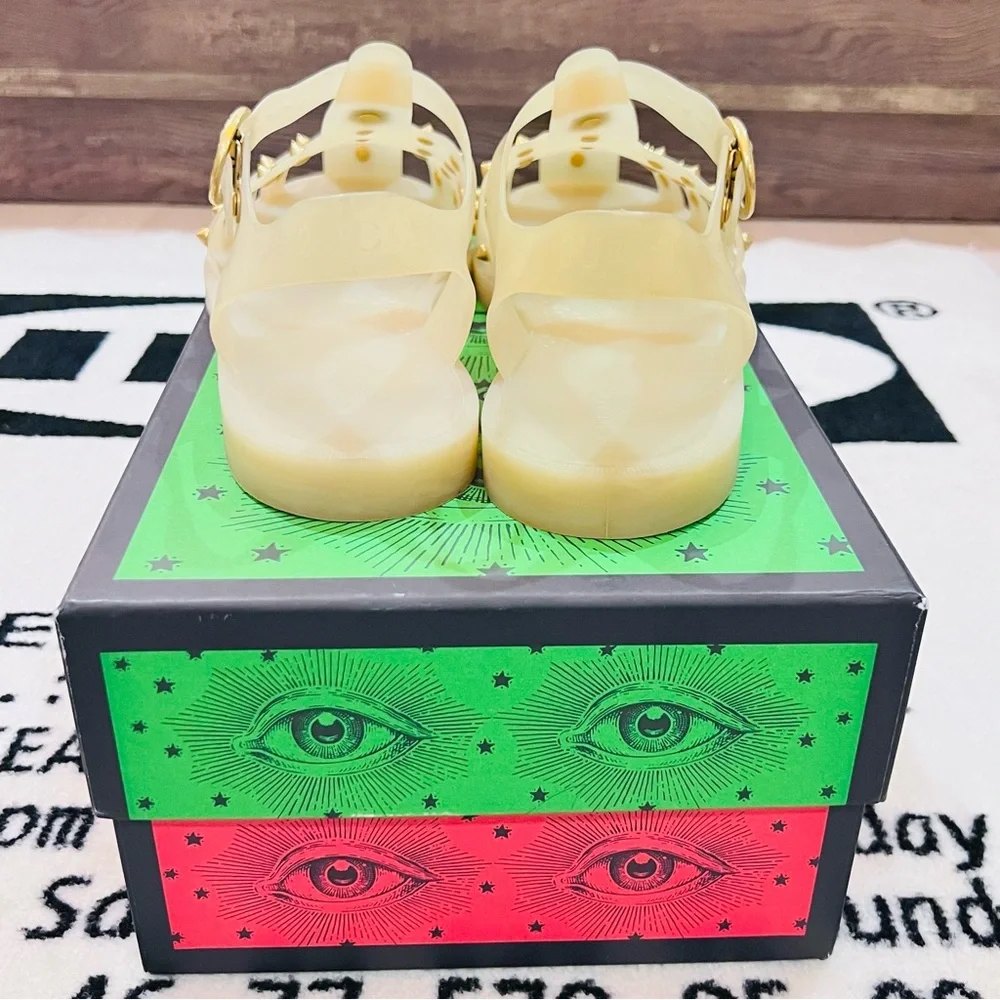 Gucci Tiger Feline Head Metal Studded Rubber Jelly Sandal - Cream/Gold - Picture 3 of 9